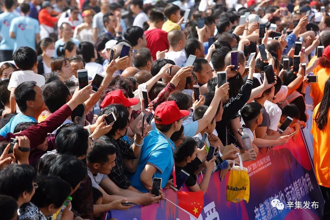 包含里程碑夜！法兰克福门线救险，欧超杯转会期刷纪录，赛场秩序良好，心理建设被强调的词条-欧宝娱乐