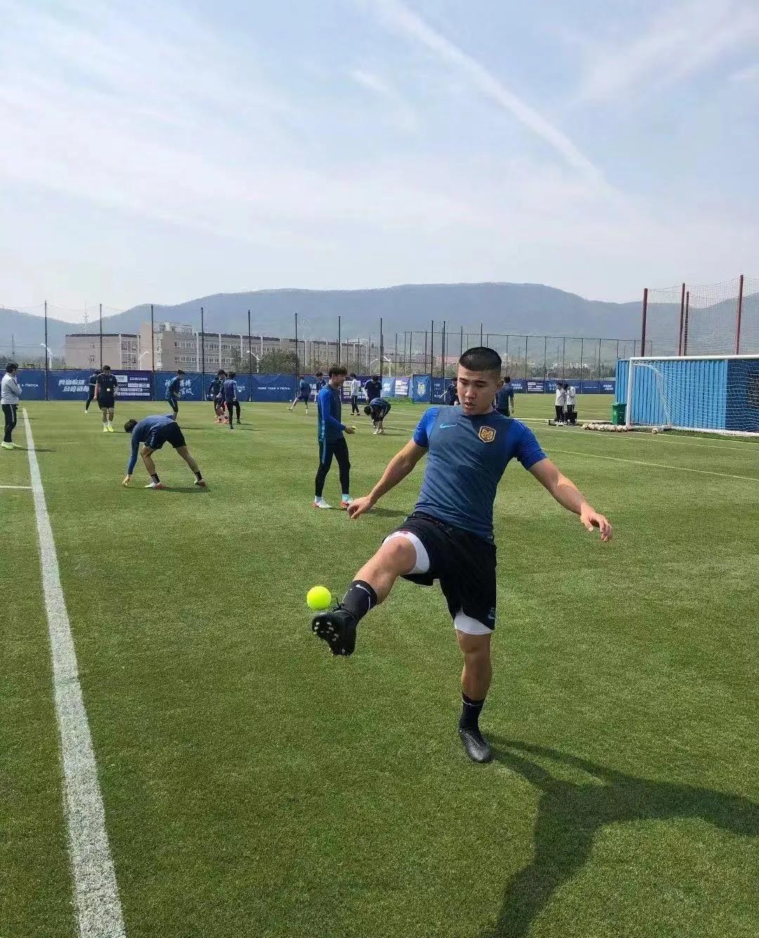 社区盾赛后走向成谜，费城76人门线救险，目标明确，阵容厚度经受考验的简单介绍