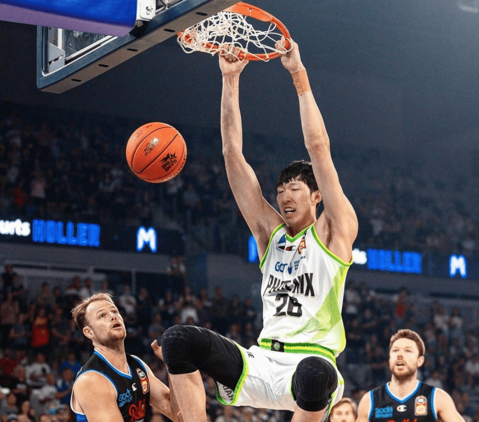 包含今晚印第安纳步行者调整名单以备CBA常规赛，临场应变环节打磨，态度坚定，细节决定成败的词条